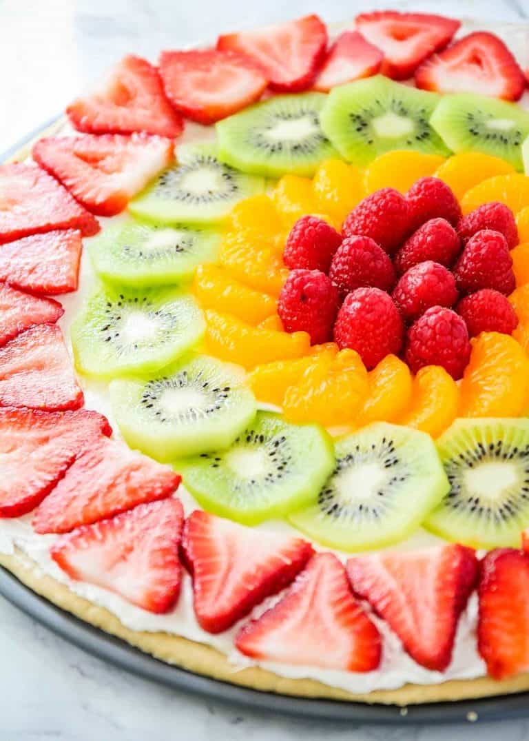 EASY Fruit Pizza Recipe (made in 20 minutes!) - I Heart Naptime