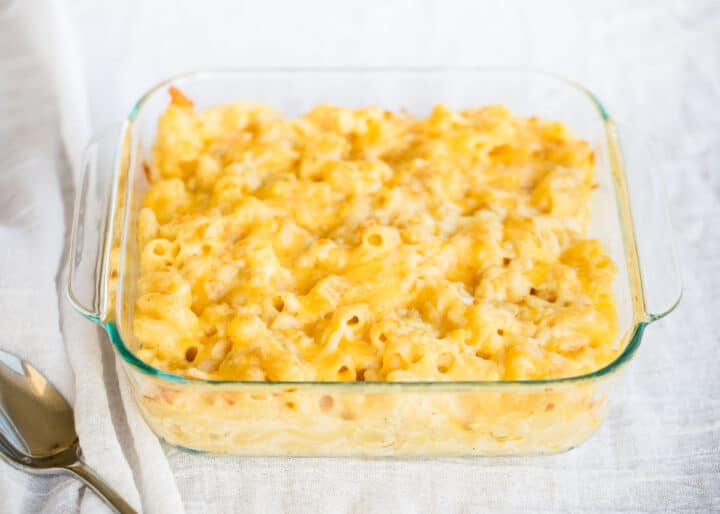 Baked Macaroni and Cheese - I Heart Naptime