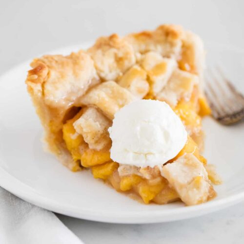 Perfect Peach Pie Recipe - I Heart Naptime