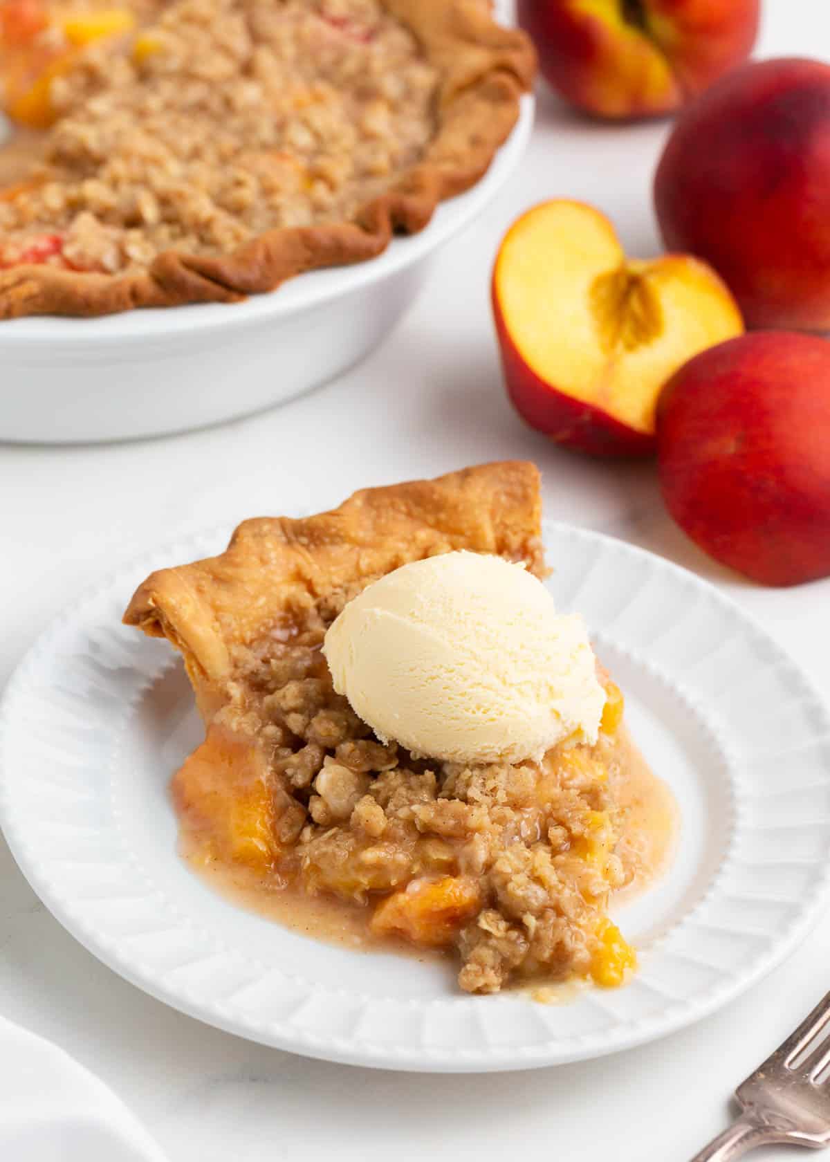 Peach Crumble Pie - I Heart Naptime