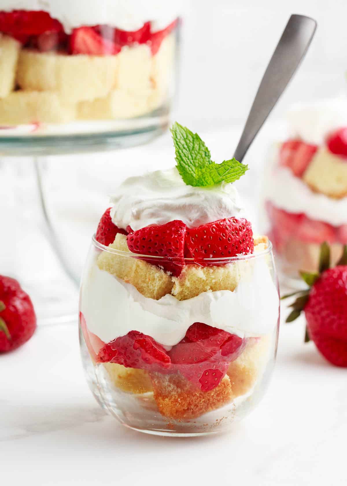 Easy Strawberry Shortcake Trifle Recipe I Heart Naptime 5855