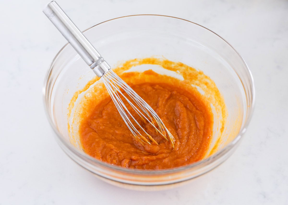 Pumpkin puree in a bowl.