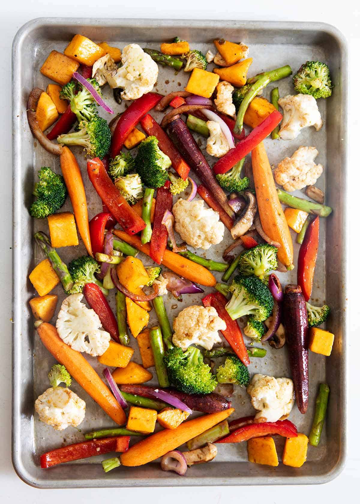 Easy Oven Roasted Vegetables - I Heart Naptime