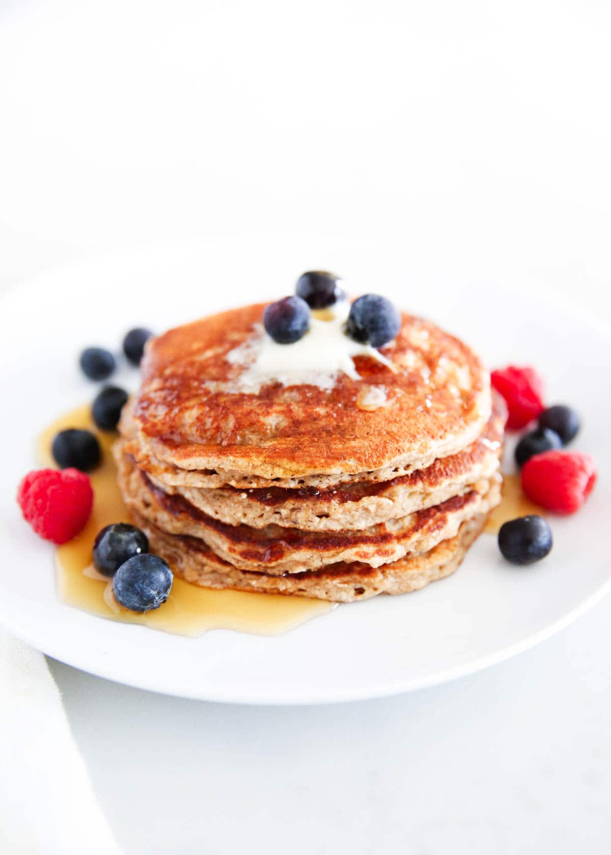 A stack of oatmeal blender pancakes.