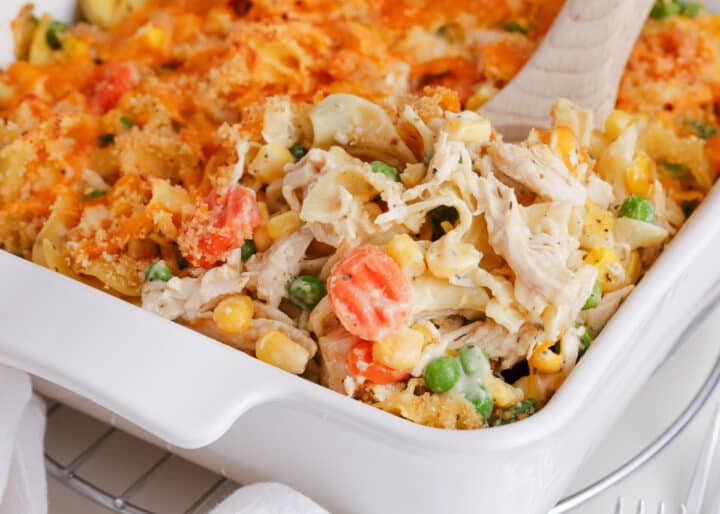 Easy Chicken Noodle Casserole - I Heart Naptime