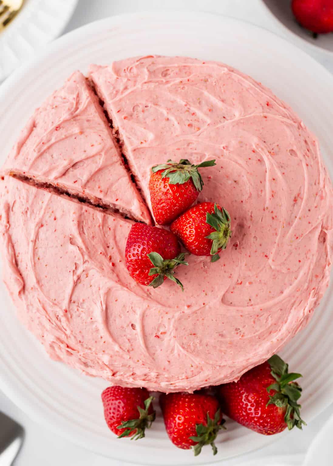 strawberry-cake-i-heart-naptime