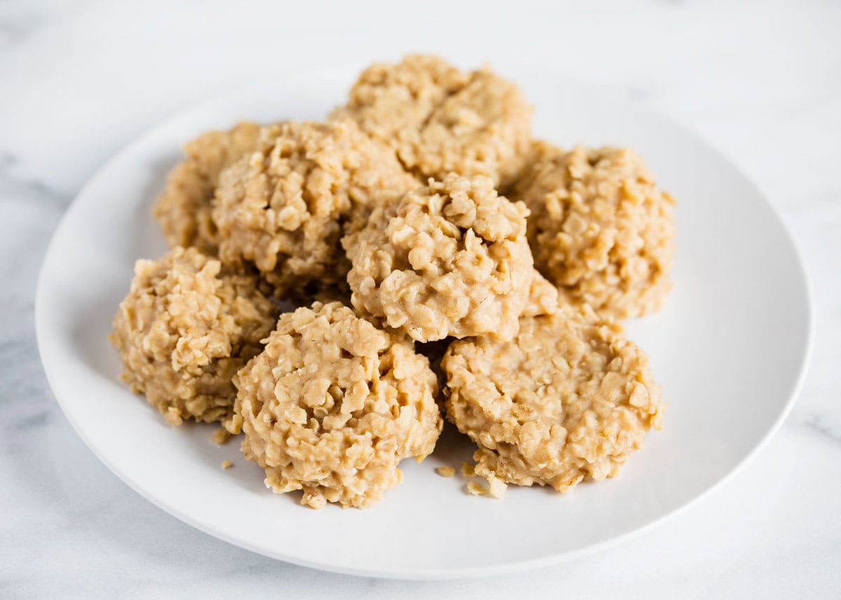 No bake peanut butter oatmeal cookies on a plate.