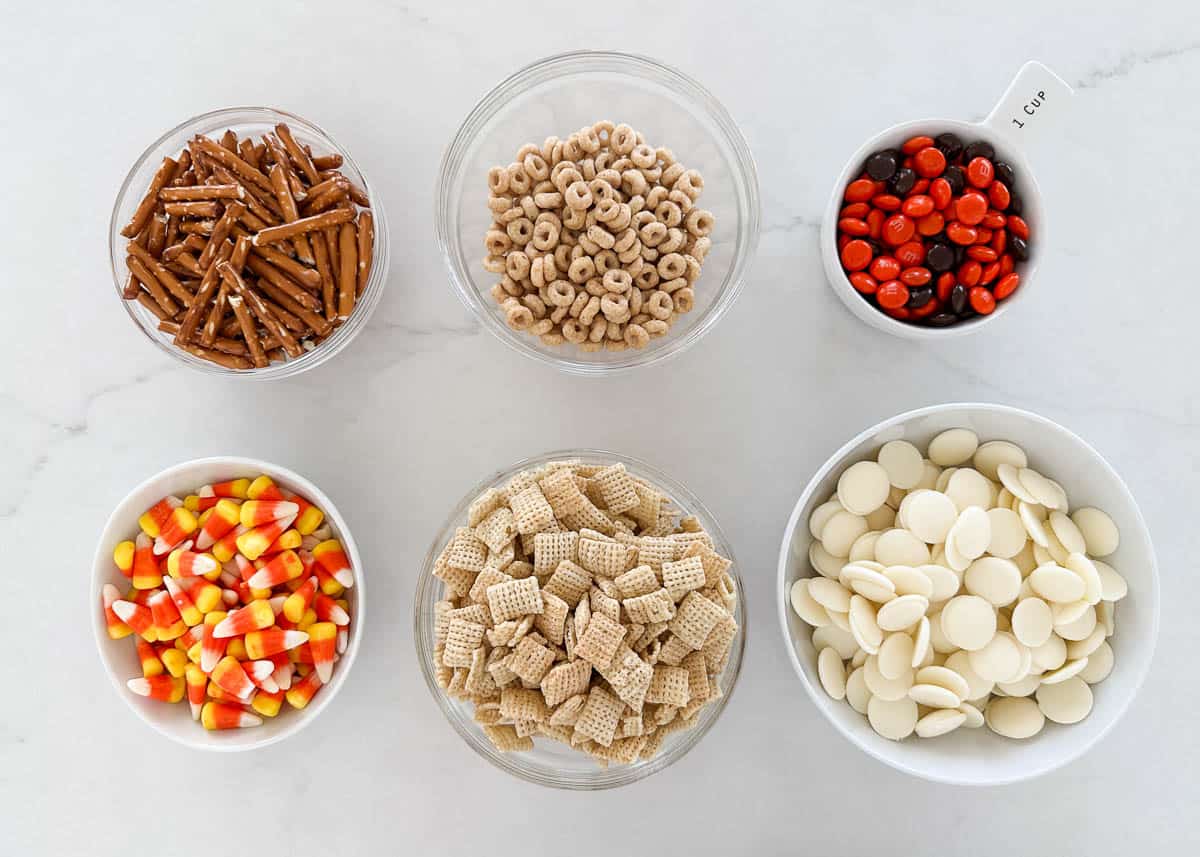 Halloween chex mix ingredients.