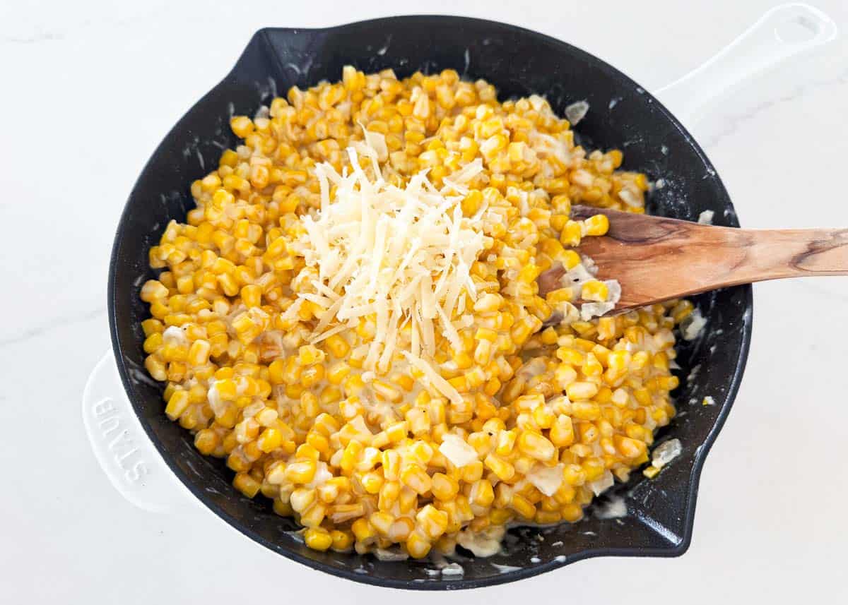 Showing how to make creamed corn.