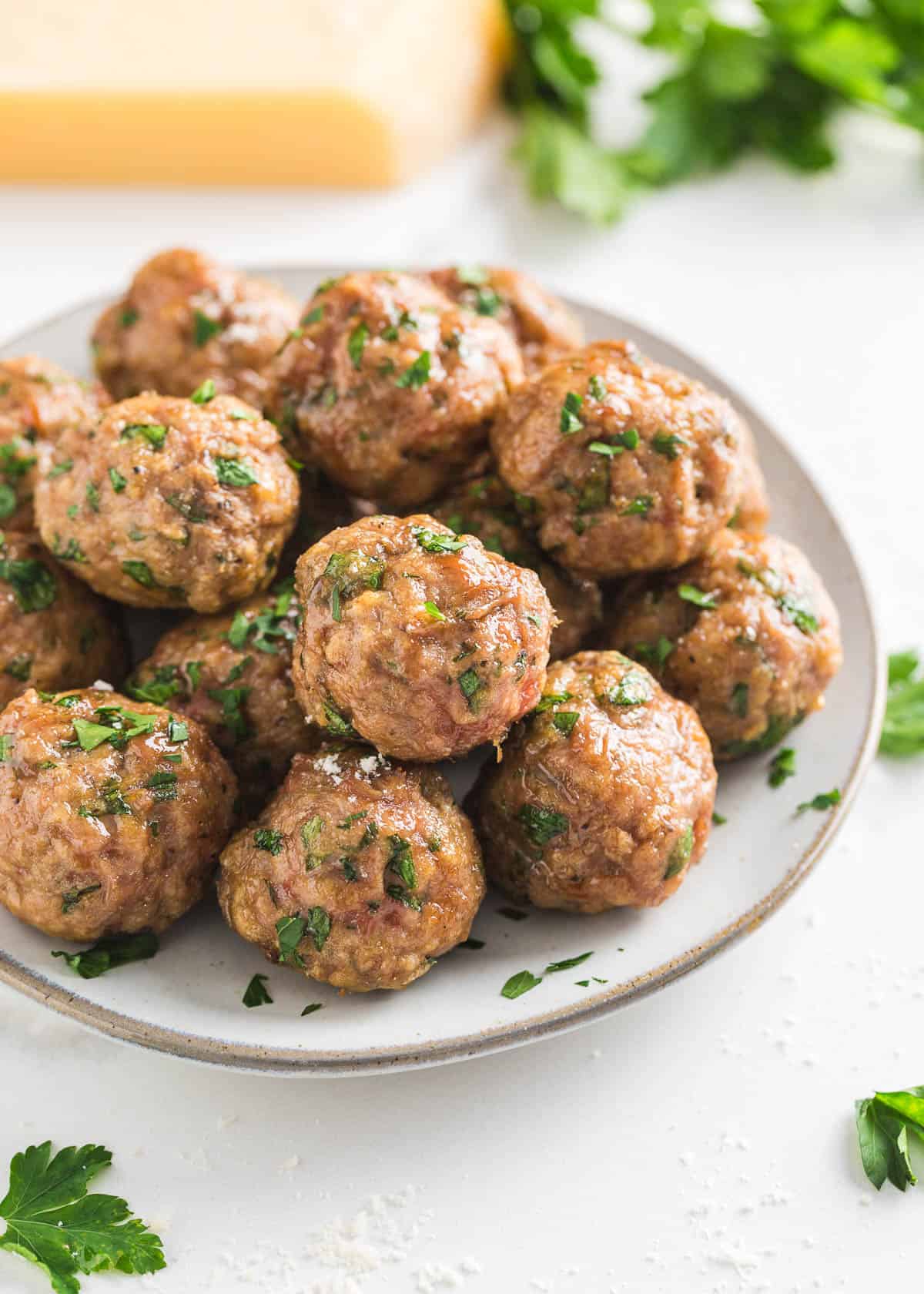 Turkey meatballs on a plate.